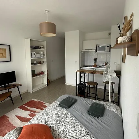 Joli Renove A 10 Minutes De Bordeaux *